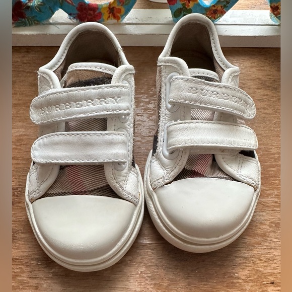 Authentic Check Cotton Burberry Baby shoes sneakers Unisex Size 23 - Picture 2 of 7